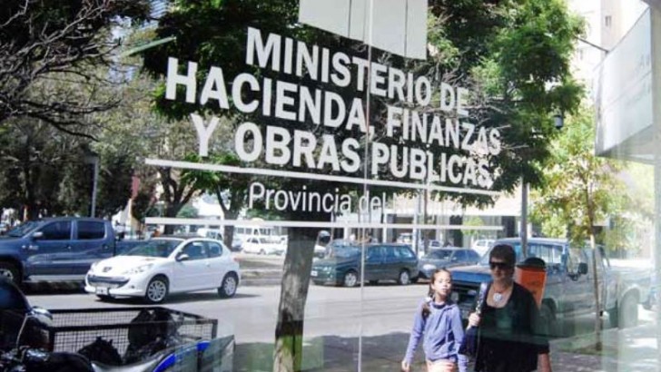 Provincia otorgó aportes económicos a municipios por 73 millones de pesos