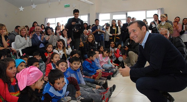 Gutiérrez inauguró el nuevo edificio del jardín 19 en Las Lajas