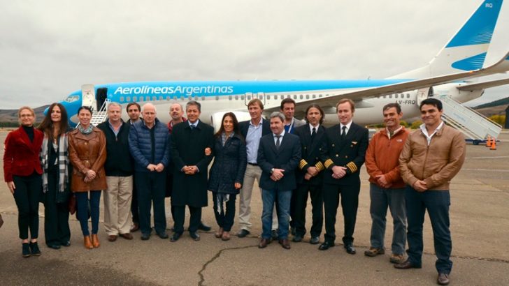 Figueroa recibió el primer avión de Aerolíneas Argentinas con nueva tecnología de navegación