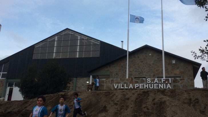 Nuevas obras para el deporte y la educación en Villa Pehuenia
