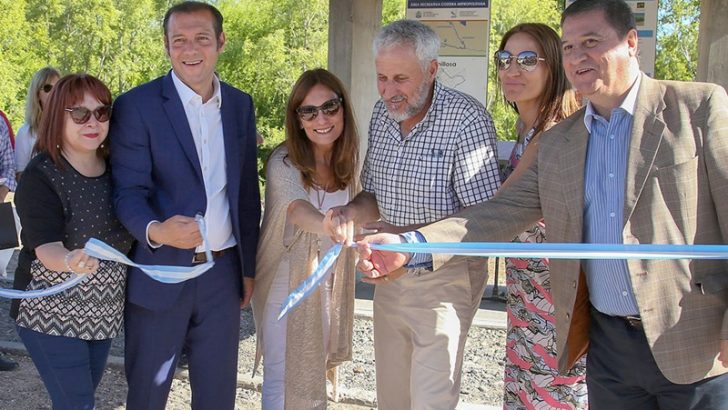 Gutiérrez inauguró el paseo costero de Plottier