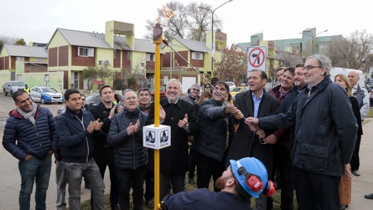 Gutiérrez inauguró la obra del refuerzo de la red de gas Neuquén – Plottier