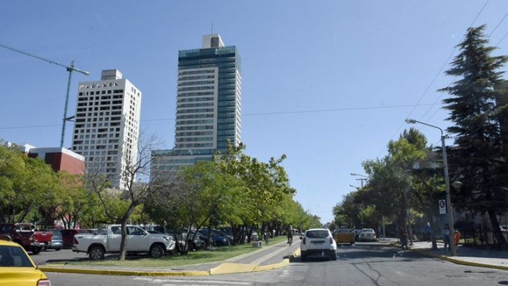 Se inauguró el Hotel Hilton, la torre más alta de la patagonia