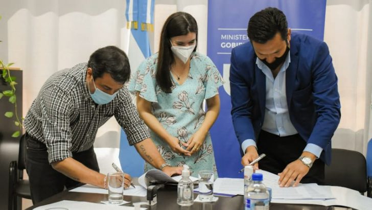 Zapala: El municipio firmó convenio para brindar acompañamiento a familiares y víctimas de siniestros viales