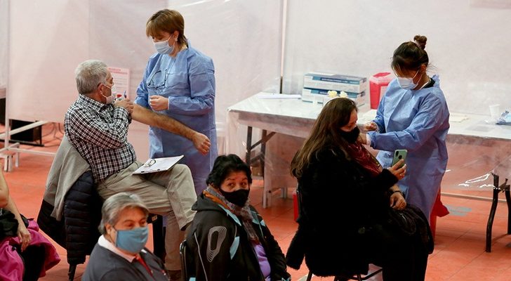 Exitoso comienzo del operativo de vacunación a demanda en Neuquén capital