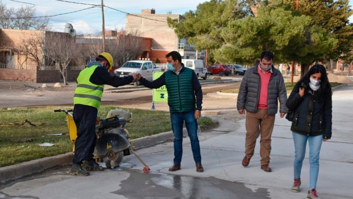 Zapala: A paso firme, avanzan las obras de pavimento en la ciudad