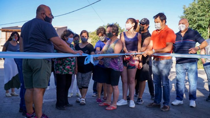 Zapala: inauguraron el pavimento en calle Ibarrolaza