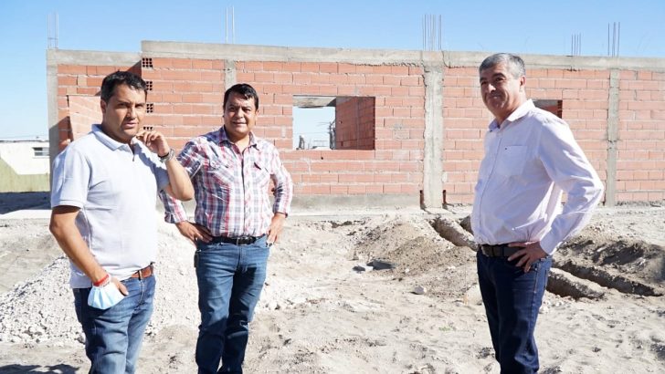 Supervisaron las obras de 44 viviendas en Zapala