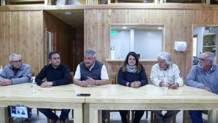 Junín de los Andes: Cabandié anunció la construcción de una subcentral de incendios del Servicio Nacional de Manejo del Fuego