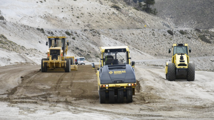 Avanza la obra de pavimentación de la ruta provincial N° 23 en su tramo Litrán Pino – Hachado