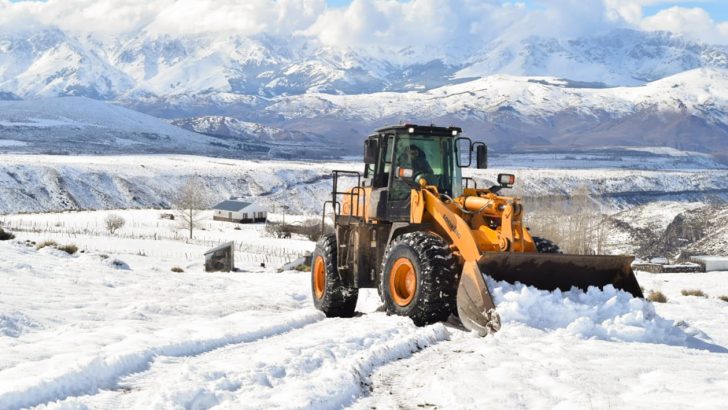Rutas intransitables en Neuquén por acumulación de nieve y barro