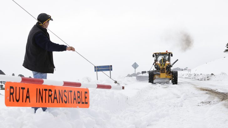 Alerta por lluvias y nevadas: piden extremar medidas para transitar