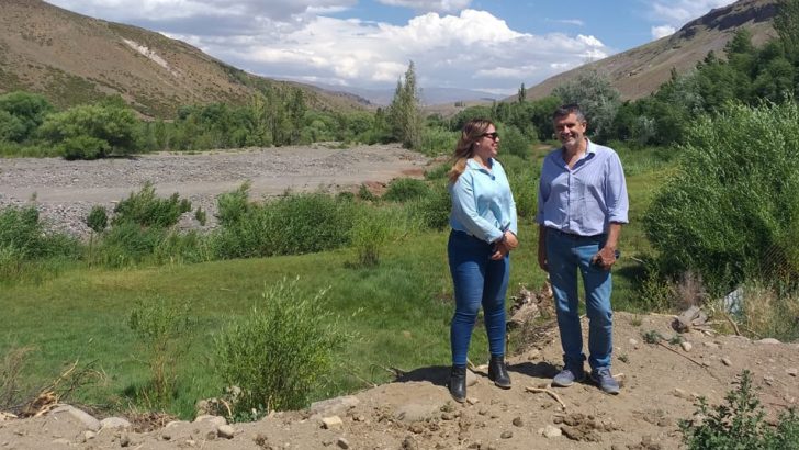 Inician importante obra de defensa sobre el río Neuquén en Manzano Amargo