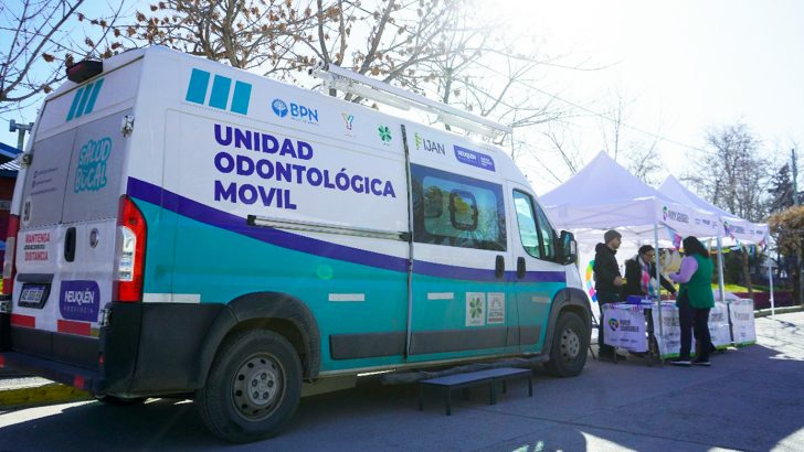 Neuquén: Ya se atendieron 700 personas en el Odontomóvil