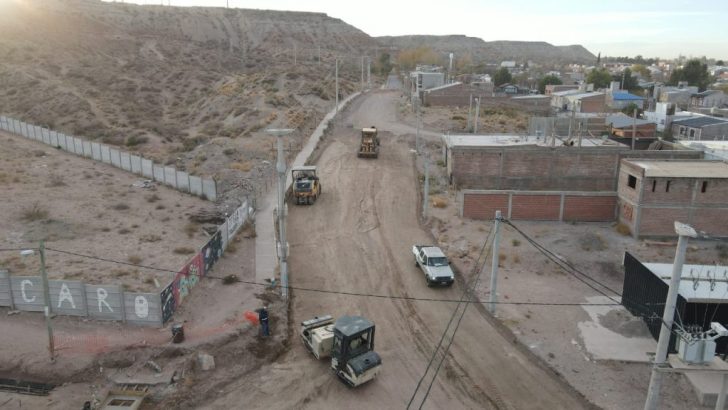 La municipalidad avanza con obra que permitirá la pavimentación de 50 cuadras en Melipal