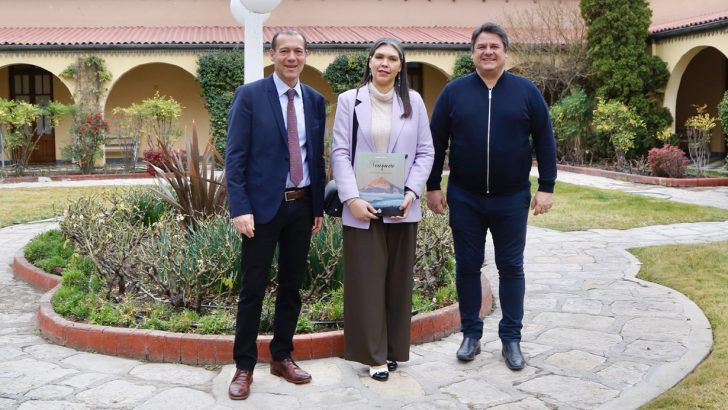 Gutiérrez recibió a la embajadora de Chile en Argentina