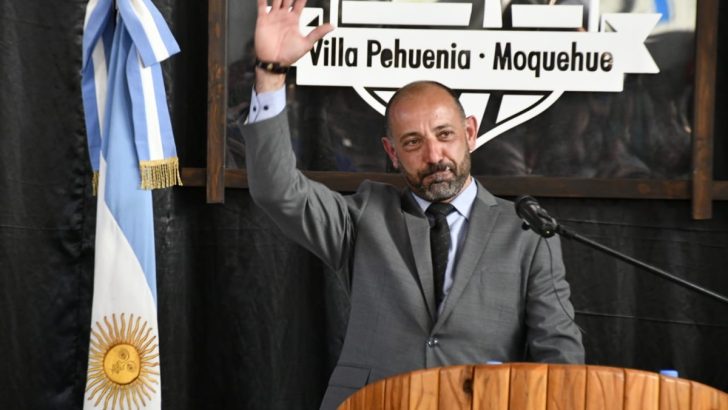 Arturo de Gregorio asumió como intendente de Villa Pehuenia Moquehue