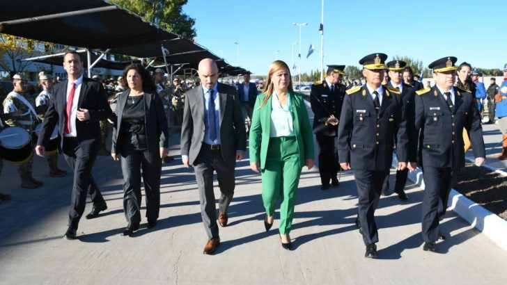 La vicegobernadora participó de la conmemoración por el 67 Aniversario de la Policía del Neuquén